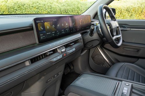 Kia’s 2026 EV9 Earth Gets The Hard Part Right And Stumbles On The Obvious One