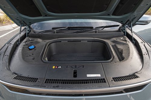Kia’s 2026 EV9 Earth Gets The Hard Part Right And Stumbles On The Obvious One