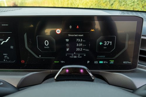 Kia’s 2026 EV9 Earth Gets The Hard Part Right And Stumbles On The Obvious One | Review