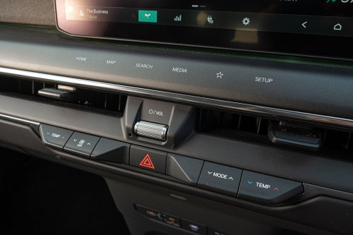 Kia’s 2026 EV9 Earth Gets The Hard Part Right And Stumbles On The Obvious One