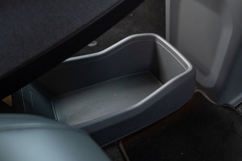 Kia’s 2026 EV9 Earth Gets The Hard Part Right And Stumbles On The Obvious One