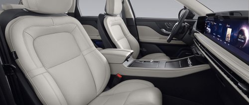 The Lincoln Corsair Is Back As An Overpriced, Chinese Import