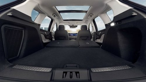 Lincoln Corsair Set To Return As A Hybrid, But It’ll Speak Mandarin