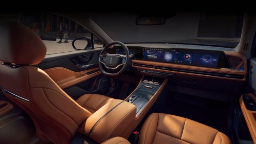 Lincoln Corsair Set To Return As A Hybrid, But It’ll Speak Mandarin