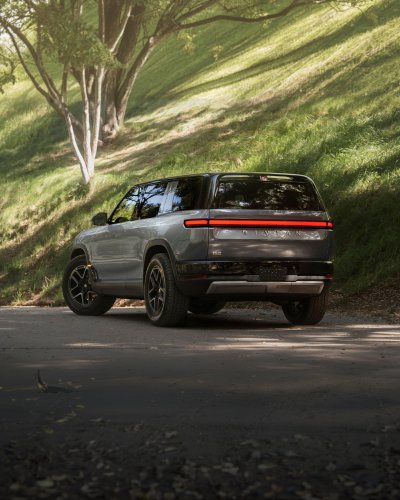 Side By Side, The Rivian R2 And Model Y Look Like They’re From Different Planets