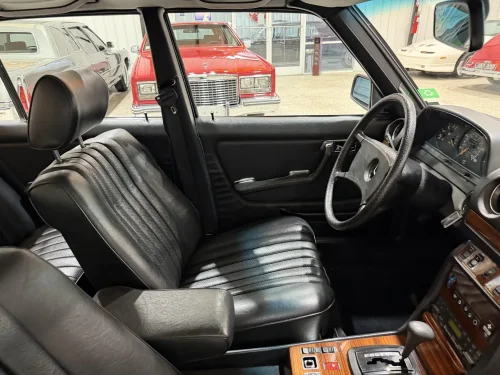 This Mercedes 300D Has Fewer Miles Than A 2025 Corolla, And It’s From 1985