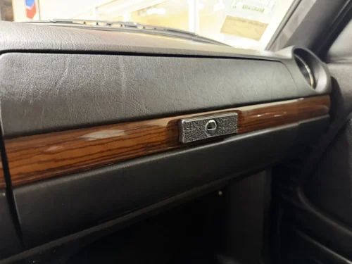 This Mercedes 300D Has Fewer Miles Than A 2025 Corolla, And It’s From 1985