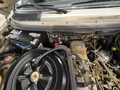 This Mercedes 300D Has Fewer Miles Than A 2025 Corolla, And It’s From 1985