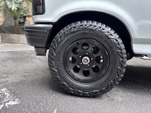 Ford Never Built A Modern Bronco XLT, But Someone Else Did