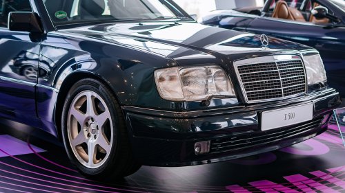 Mercedes Built Its Greatest Sedan With Porsche, And The Last One Ever Made Has 262 Miles On It