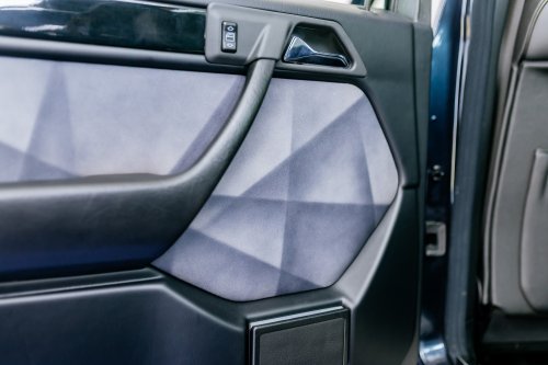 Mercedes Built Its Greatest Sedan With Porsche, And The Last One Ever Made Has 262 Miles On It