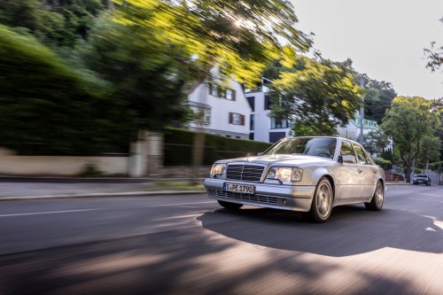 Mercedes Built Its Greatest Sedan With Porsche, And The Last One Ever Made Has 262 Miles On It