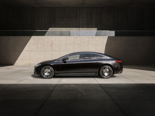 With A Yoke And More Range, The Failed Mercedes EQS Steps Into The Future