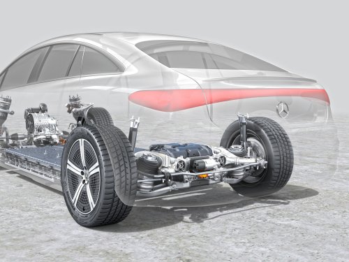 With A Yoke And More Range, The Failed Mercedes EQS Steps Into The Future