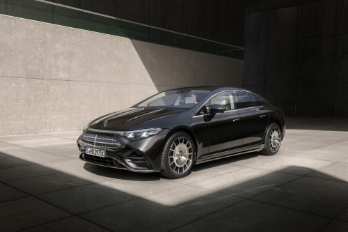 With A Yoke And More Range, The Failed Mercedes EQS Steps Into The Future