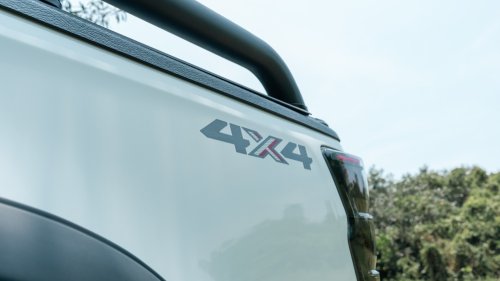 Isuzu’s 2026 D-Max Loses Every Spec Battle Against The Hilux And Ranger, And Buyers Don’t Care | Review