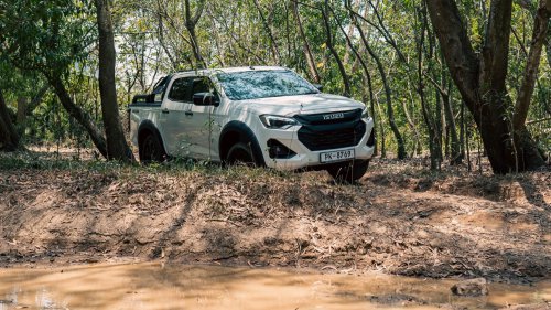 Isuzu’s 2026 D-Max Loses Every Spec Battle Against The Hilux And Ranger, And Buyers Don’t Care | Review