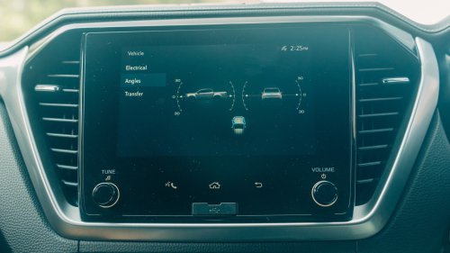 Isuzu’s 2026 D-Max Loses Every Spec Battle Against The Hilux And Ranger, And Buyers Don’t Care | Review