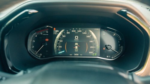 Isuzu, Isuzu D-Max, Isuzu’s 2026 D-Max Loses Every Spec Battle Against The Hilux And Ranger, And Buyers Don’t Care | Review