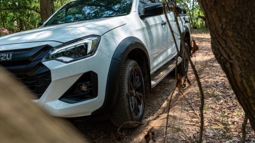 Isuzu, Isuzu D-Max, Isuzu’s 2026 D-Max Loses Every Spec Battle Against The Hilux And Ranger, And Buyers Don’t Care | Review
