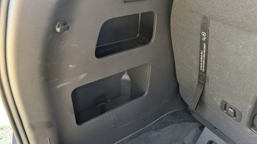The 2026 Kia Carnival Hybrid Makes Most 3-Row SUVs Look Like Expensive Mistakes | Review