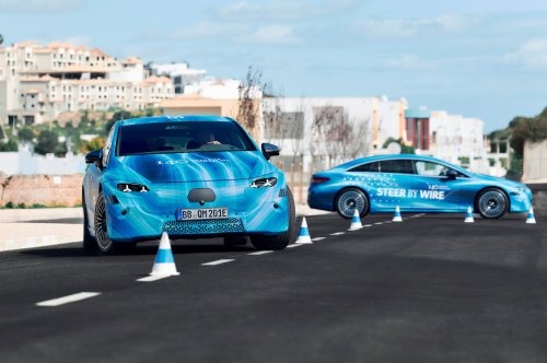 Mercedes Is Betting On A Yoke To Save The Disastrous EQS