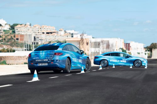 Mercedes Is Betting On A Yoke To Save The Disastrous EQS