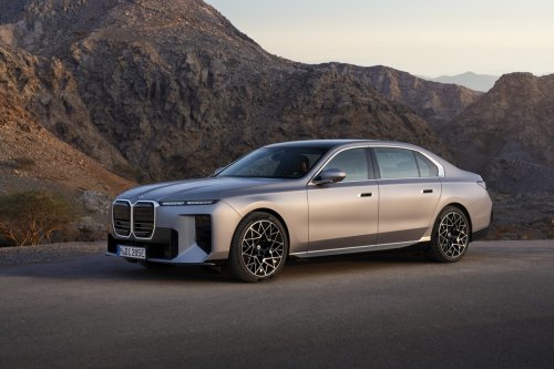 BMW’s 7-Series Facelift Hides A Blueprint For Every Older Model It Still Sells