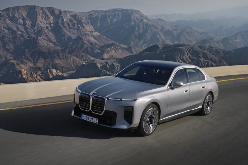 BMW’s 7-Series Facelift Hides A Blueprint For Every Older Model It Still Sells