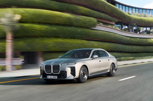 BMW’s 7-Series Facelift Hides A Blueprint For Every Older Model It Still Sells