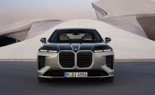 BMW’s 7-Series Facelift Hides A Blueprint For Every Older Model It Still Sells