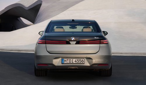 BMW’s 7-Series Facelift Hides A Blueprint For Every Older Model It Still Sells