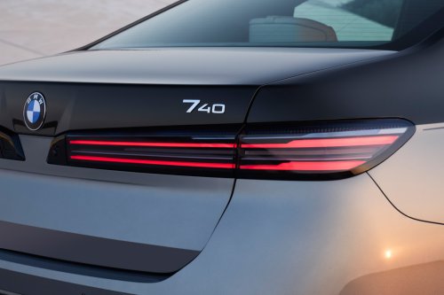 BMW’s 7-Series Facelift Hides A Blueprint For Every Older Model It Still Sells