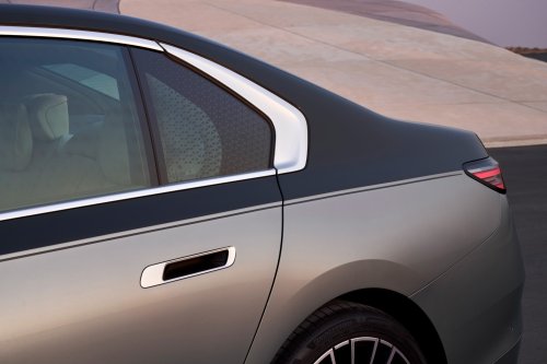 BMW’s 7-Series Facelift Hides A Blueprint For Every Older Model It Still Sells