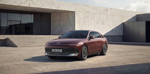 The $28K Flagship Hyundai Sedan Americans Called The Azera Closes In On Genesis
