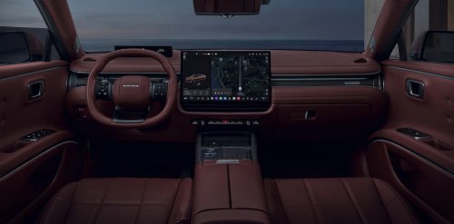 The $28K Flagship Hyundai Sedan Americans Called The Azera Closes In On Genesis
