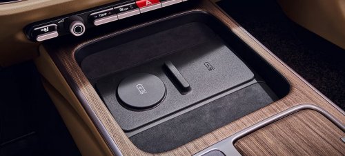 The $28K Flagship Hyundai Sedan Americans Called The Azera Closes In On Genesis