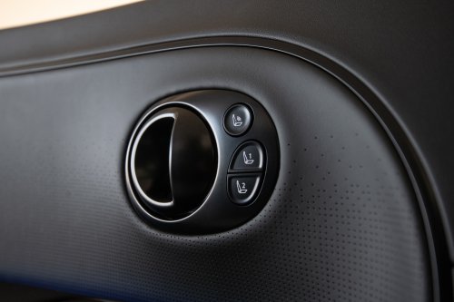 Hyundai’s $75K Ioniq 9 Calligraphy Just Got A Sibling That Makes It Look Like The Cheap One