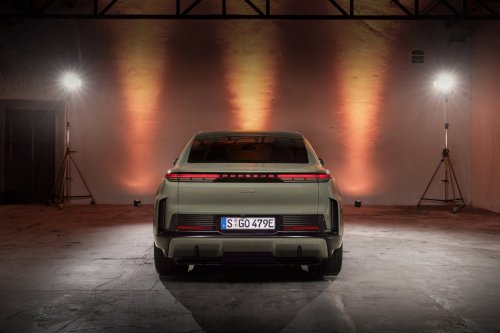 Porsche, Porsche 911, Porsche 911 Turbo, Porsche Cayenne, Porsche Cayenne Coupe, Porsche Cayenne Turbo, Porsche’s New Cayenne Coupe EV Hits 60 As Fast As The 911 Turbo S And Can Still Tow Your Boat