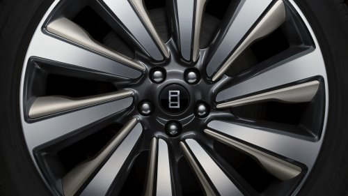 The $337,000 Range Rover SV Ultra Has No Leather And A Floor That Pulses To Music
