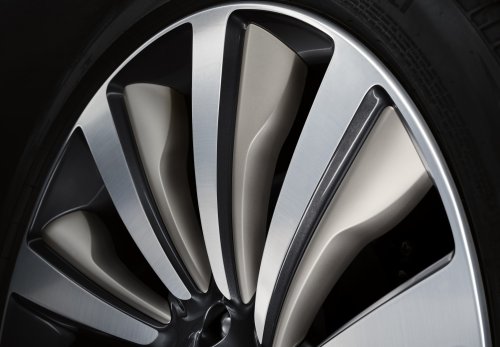 The $337,000 Range Rover SV Ultra Has No Leather And A Floor That Pulses To Music