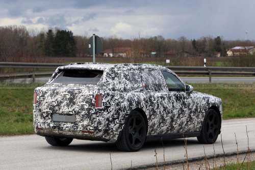 Rolls-Royce’s Electric SUV Revives A Long-Forgotten Hood Design
