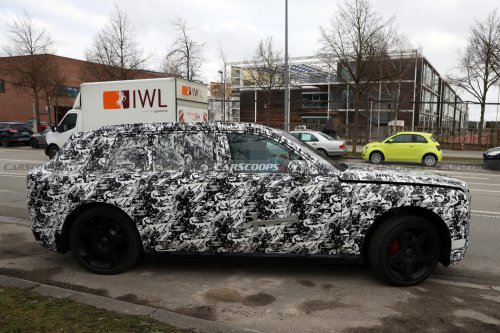 Rolls-Royce’s Electric SUV Revives A Long-Forgotten Hood Design