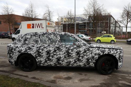 Rolls-Royce’s Electric SUV Revives A Long-Forgotten Hood Design