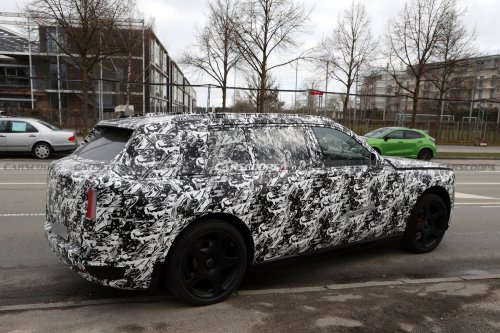 Rolls-Royce’s Electric SUV Revives A Long-Forgotten Hood Design