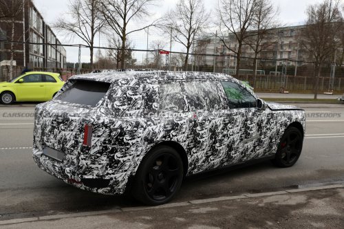 Rolls-Royce’s Electric SUV Revives A Long-Forgotten Hood Design