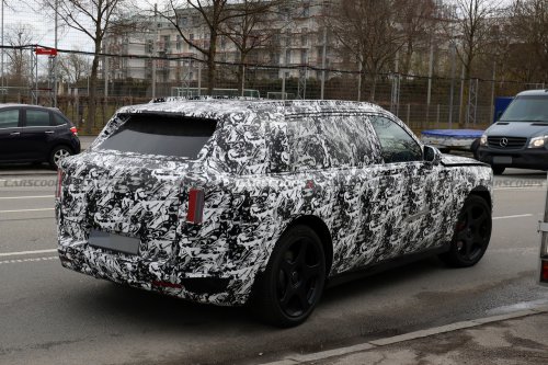 Rolls-Royce’s Electric SUV Revives A Long-Forgotten Hood Design