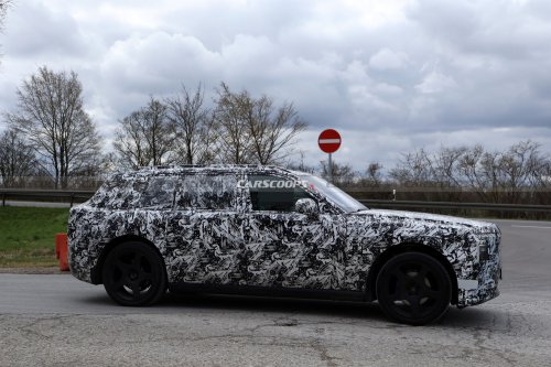 Rolls-Royce’s Electric SUV Revives A Long-Forgotten Hood Design