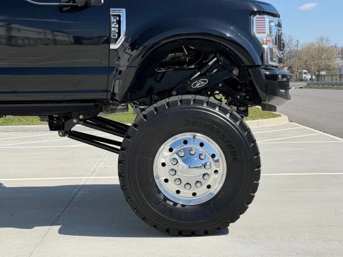 Six-Door Ford F-450 Looks Expensive. Its $1,038 Fuel Bill Agrees