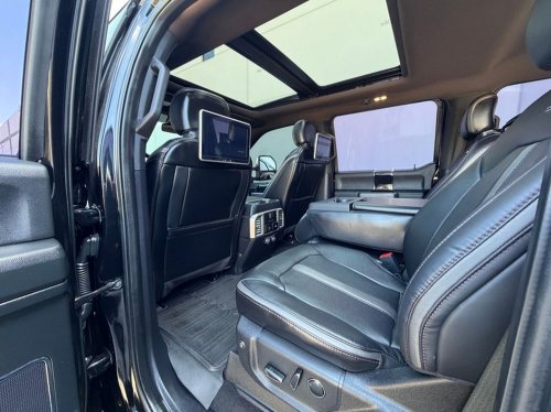 Six-Door Ford F-450 Looks Expensive. Its $1,038 Fuel Bill Agrees
